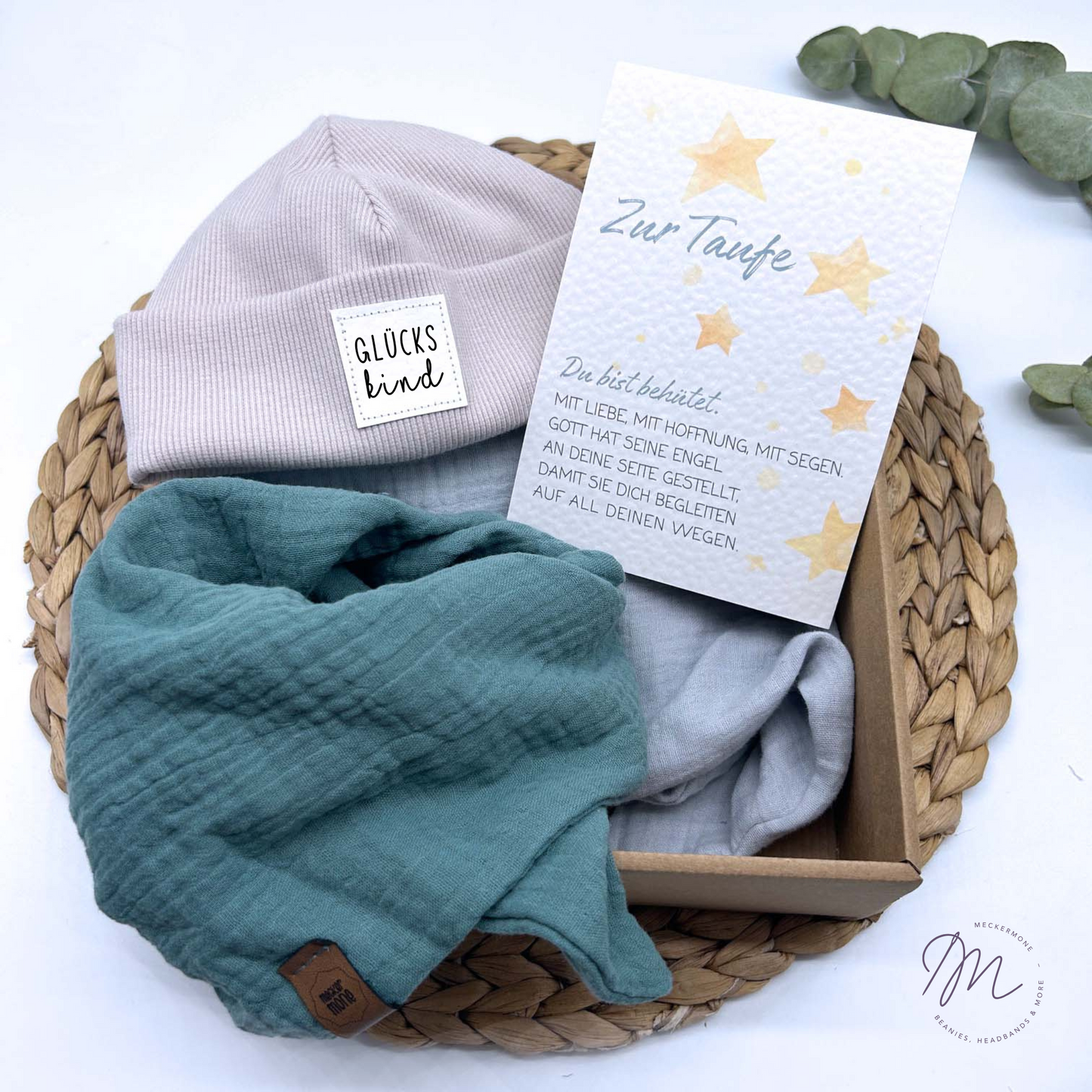 Baby Geschenkset personalisiert – Statement Beanie & Musselin Tuch mit Name | Handmade zur Geburt
