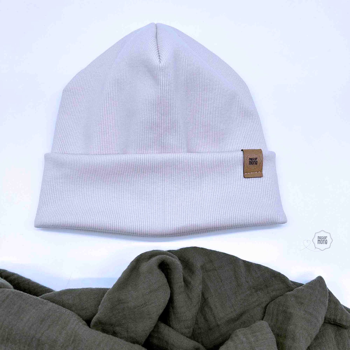 Hipster Beanie ohne Aufdruck – handgemacht, dehnbar & in vielen Farben für Babys, Kinder & Erwachsene