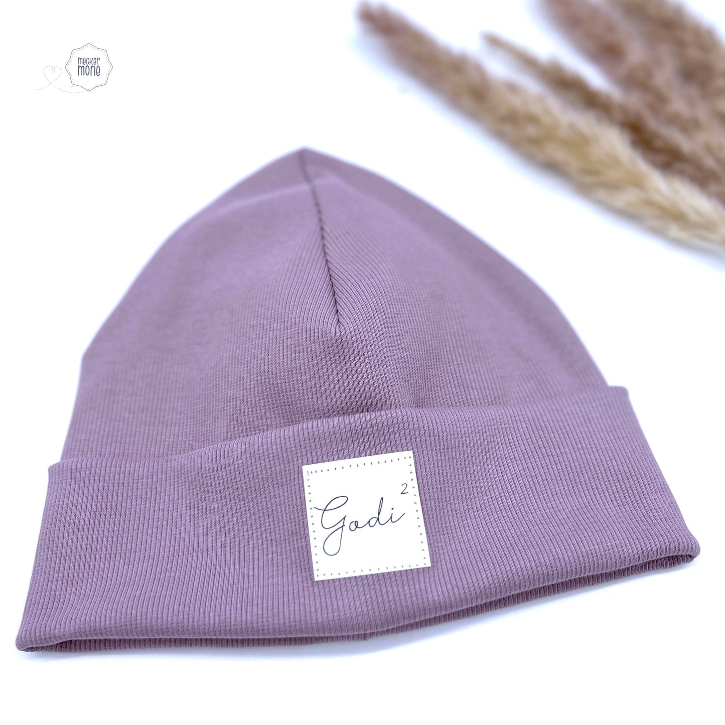 Beanies mit Statement – Das persönliche, handgemachte Geschenk für die ganze Familie