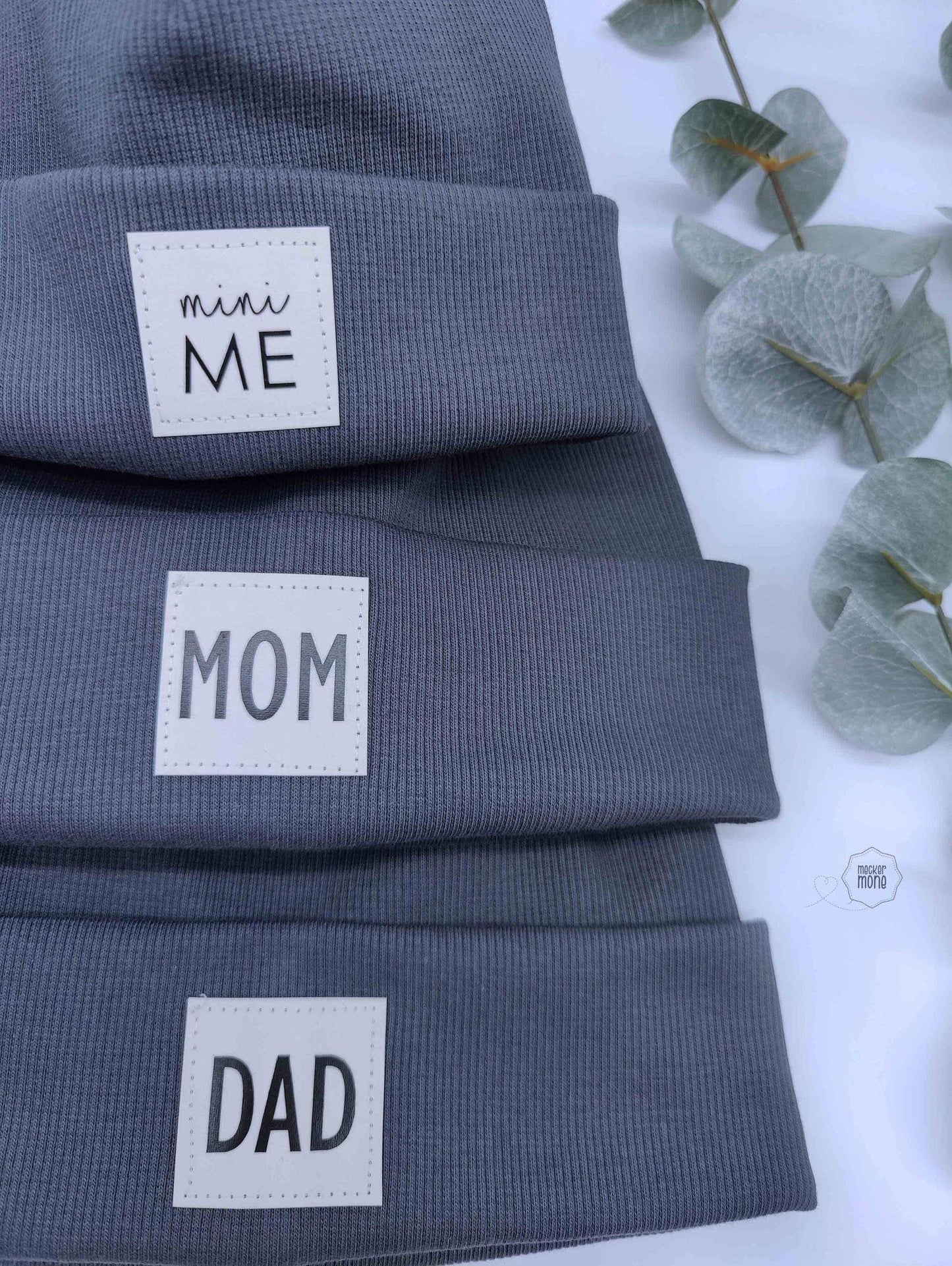 Beanies mit Statement – Das persönliche, handgemachte Geschenk für die ganze Familie