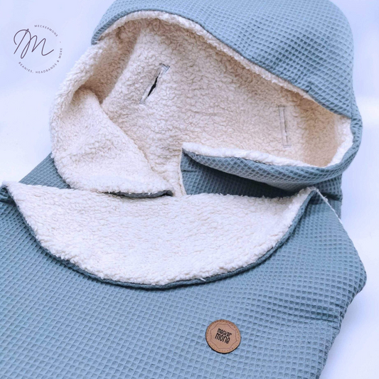 Einschlagdecke für Babyschale – Bio-Baumwolle, handgemacht, für Herbst & Winter