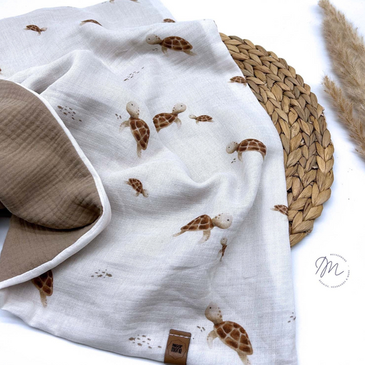 Personalisierte Musselin Babydecke – handgemacht & perfekt für den Sommer